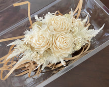 Load image into Gallery viewer, Wrist Corsage